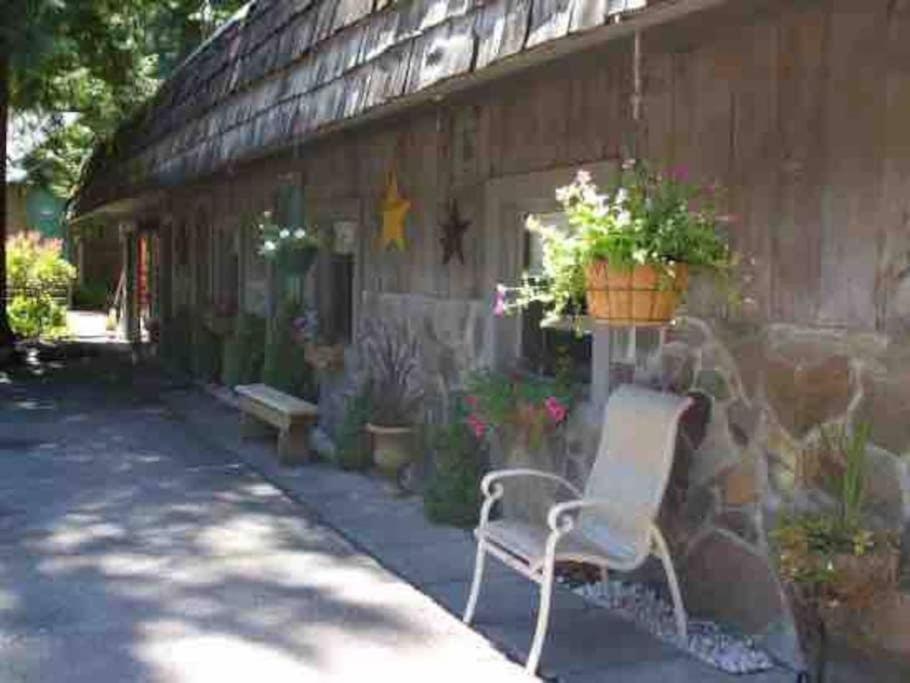 Motel Room With Kitchenette At Base Of Mt Hood Mount Hood Village Εξωτερικό φωτογραφία